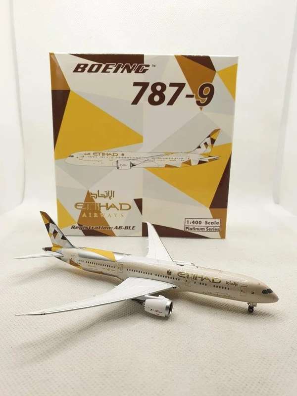 Boeing 787-9 Etihad - 1/400 Scale (Phoenix Models)(PH11258)