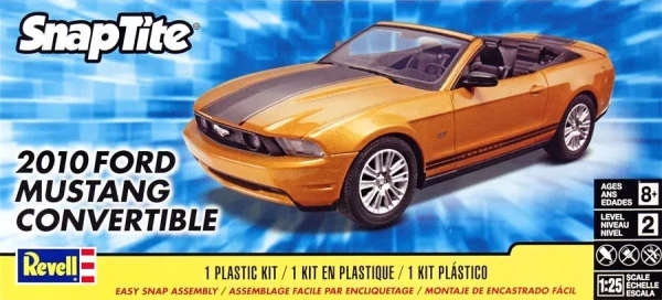 Ford Mustang Convertible 2010 - 1/25 Scale  (Revell 11963)