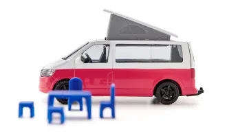 VW T6 California with Accessories - 1/50 Scale (Siku 1922)