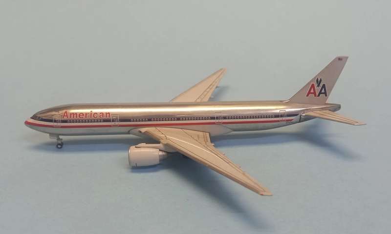 Boeing 777-200 American Airlines - 1/500 Scale (Star Jets)(SJAAL061C)(PW1303)