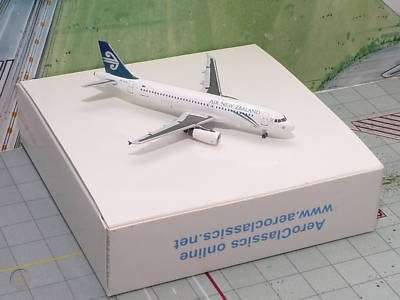 Airbus A-320 Air New Zealand - 1/400 Scale (AeroClassics)(ACZKOJA)(TAS001570)