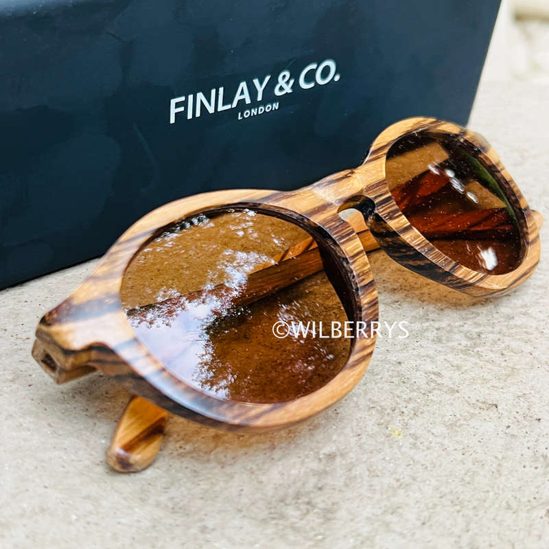 Finlay and Co London Mens Bosworth Wooden Polarised Sunglasses