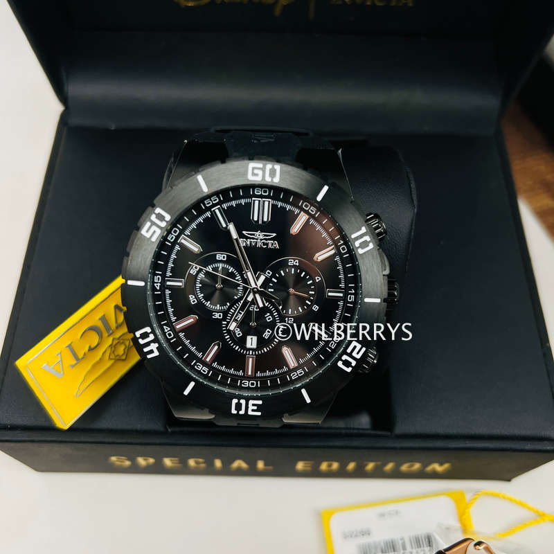 INVICTA Special Forces Ionic Black and Silicon Chronograph Watch NEW