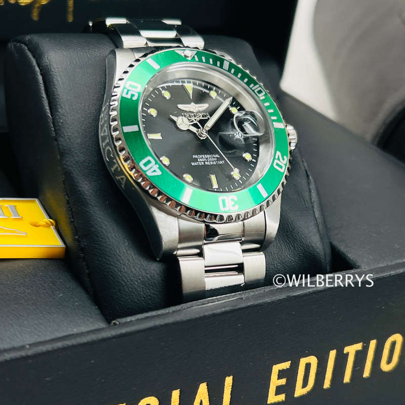 Invicta Sea Urchin Black Dial Silver/Green 200m Dive 40mm Watch