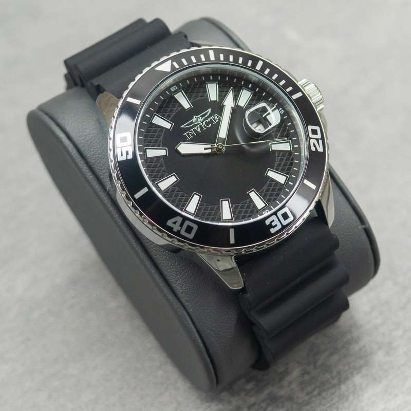 INVICTA Mens Pro Diver 48mm Black Silicone Strap Watch