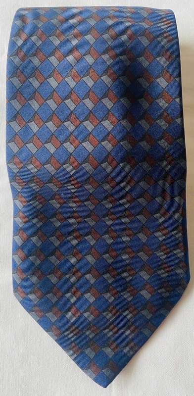ORIGINAL GEORG JENSEN MENS PURE SILK HANDMADE TIE, NAVY WITH GEOMETRIC BLOCK DESIGN, MADE IN FRANCE