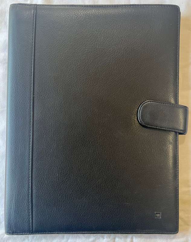 BLACK BUSBY A4 SIZE LEATHER FOLDER IN EXCELLENT CONDITION