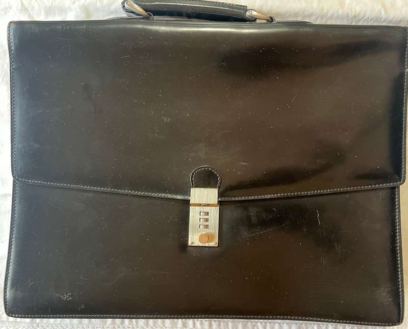 DESIGNER PRATESI BLACK LEATHER BRIEFCASE WITH WORKING LOCK MECHANISM MADE IN ITALY