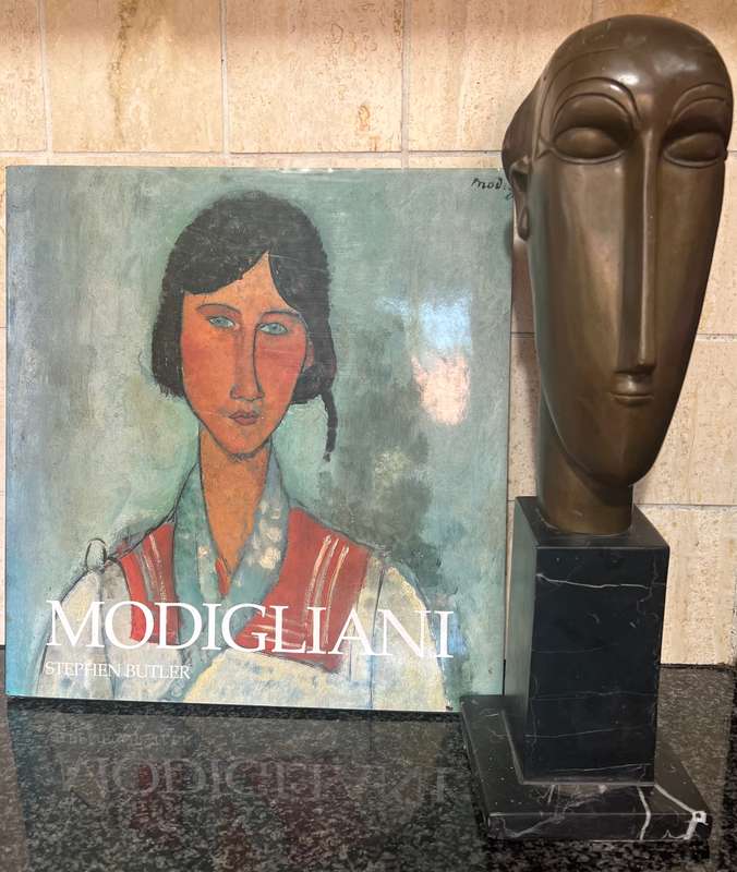 AMEDEO MODIGLIANI REPRODUCTION DESK TOP SIZE BRONZE SCULPTURE AND MODIGLIANI BOOK BY STEPHEN BUTLER