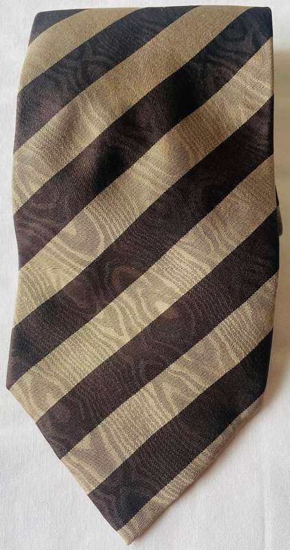 ORIGINAL EMPORIO ARMANI MENS PURE SILK HANDMADE TIE, BROWN AND BEIGE DIAGONAL STRIPES, MADE IN ITALY