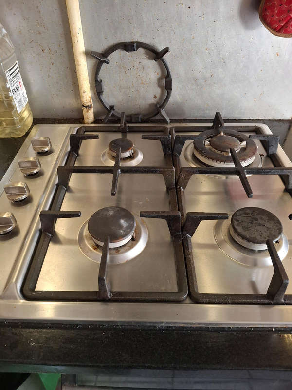 4 BURNERS gas hob