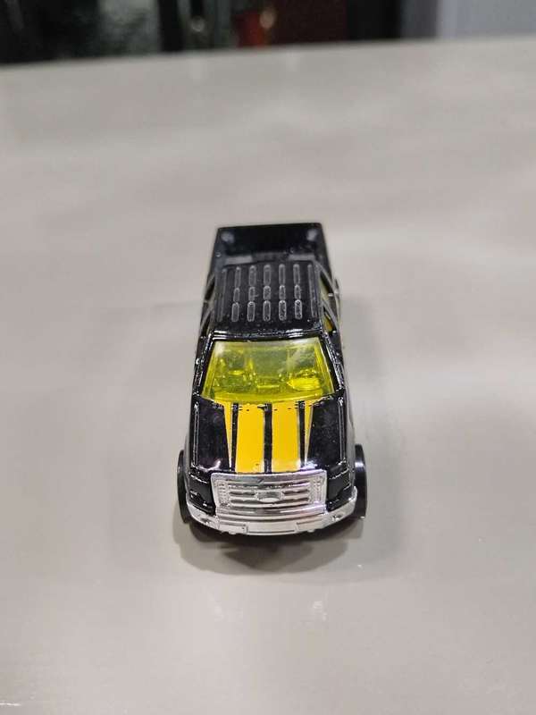 Hot Wheels 2009 Ford F-150 Loose