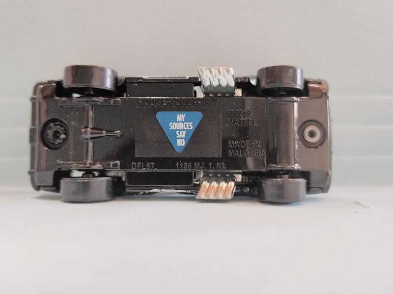 Hot Wheels Rodger Dodger