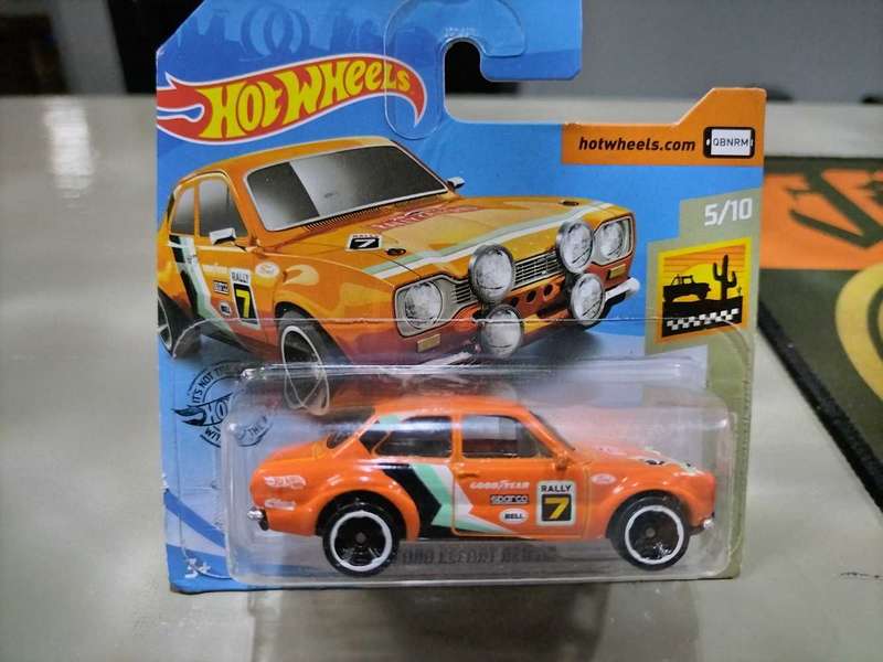 Hot Wheels Ford Escort