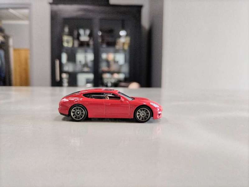 Matchbox Porsche Panamera Loose
