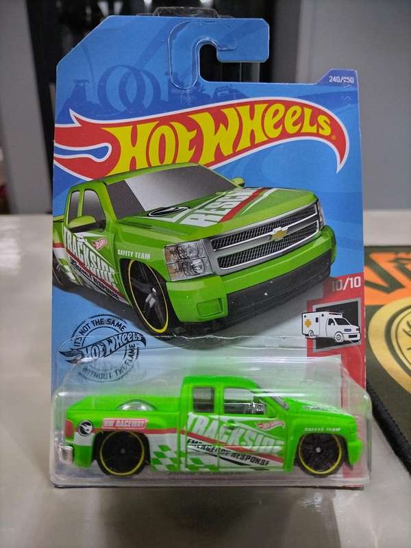 Hot Wheels Chevy Silverado Treasure Hunt