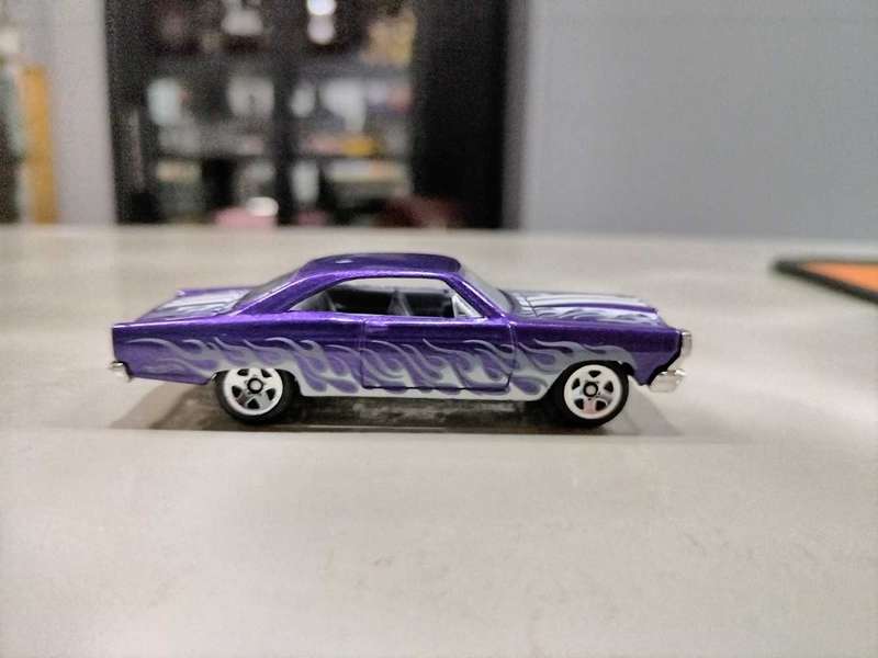 Hot Wheels '66 Ford Fairlane GT Loose