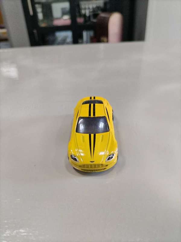 Hot Wheels Aston Martin V8 Vantage Loose