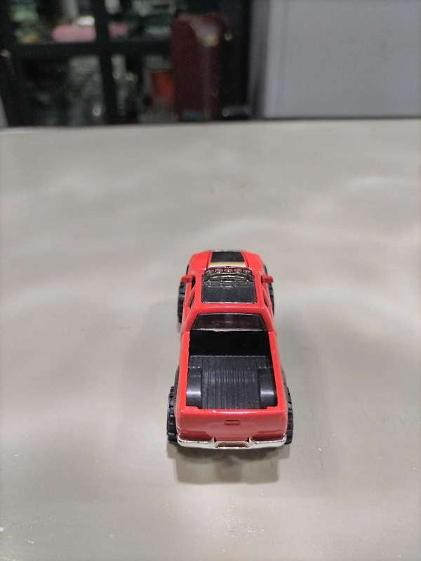 Hot Wheels '10 Toyota Tundra Walmart Exclusive Loose
