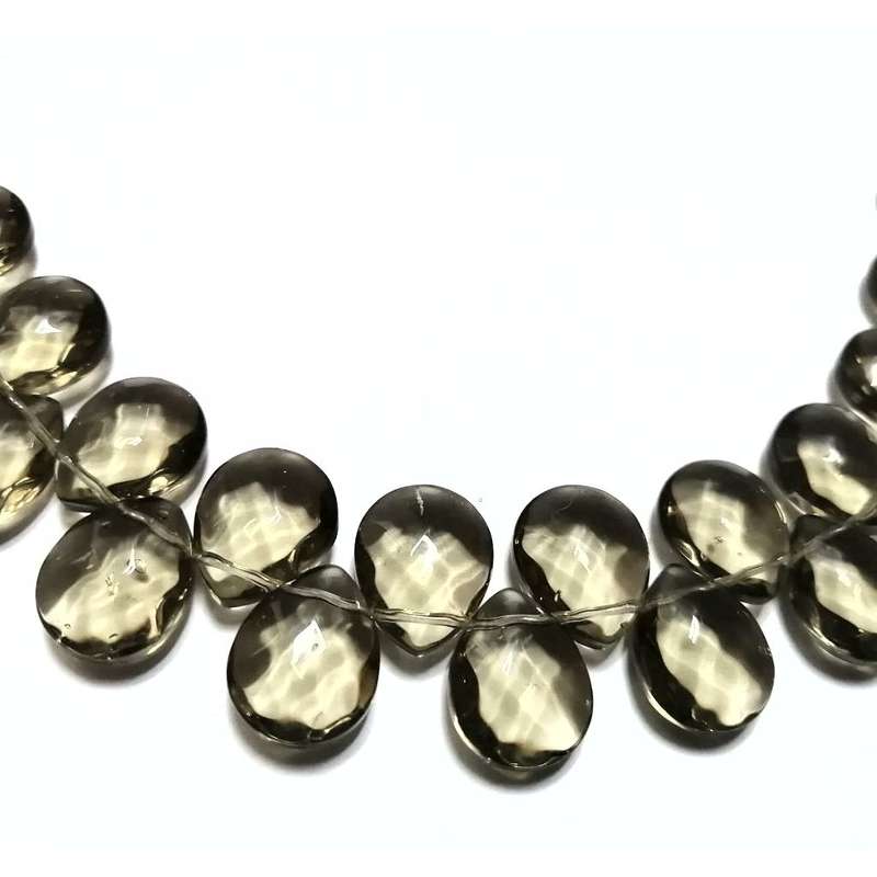 Beads / Glass Beads -16x12mm faceted green teardrops- 28pcs string / Beads for crafting
