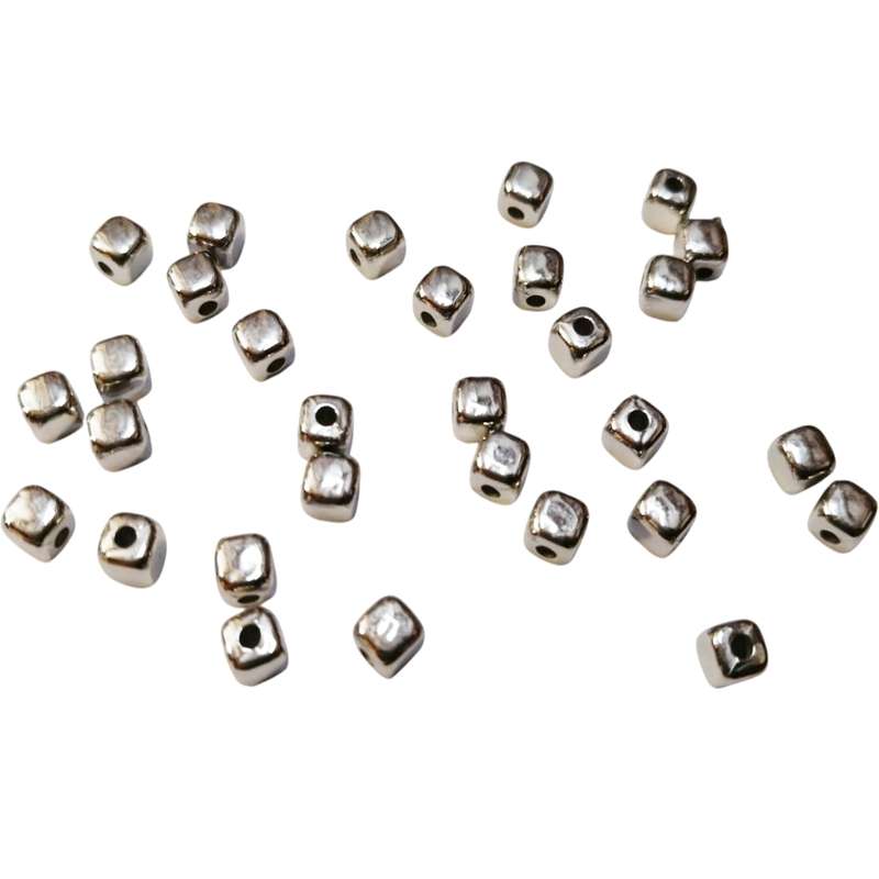 Beads / Acrylic Beads - 4mm -  30pcs - silver metal style - cubes - Beads for jewellery crafting