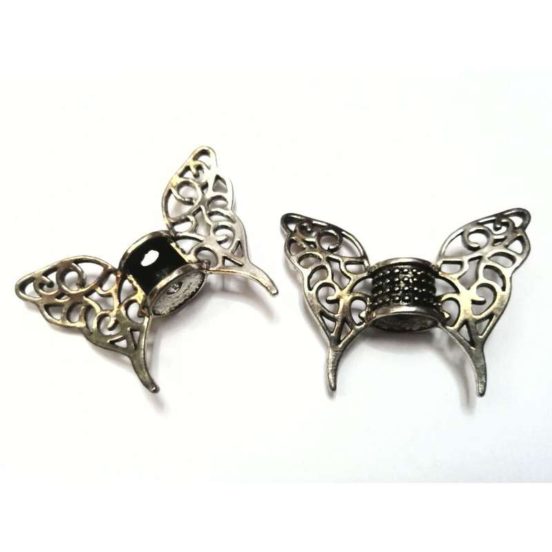 Beads / Metal Butterfly Beads - 2pcs  silver - 47x35mm-Hole +/- 3mm / Beads for crafting