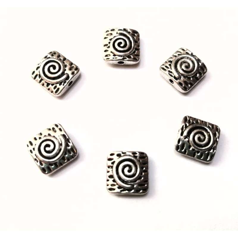Beads / Metal Beads - 6pcs  - 10mm - silver color / Beads for crafting