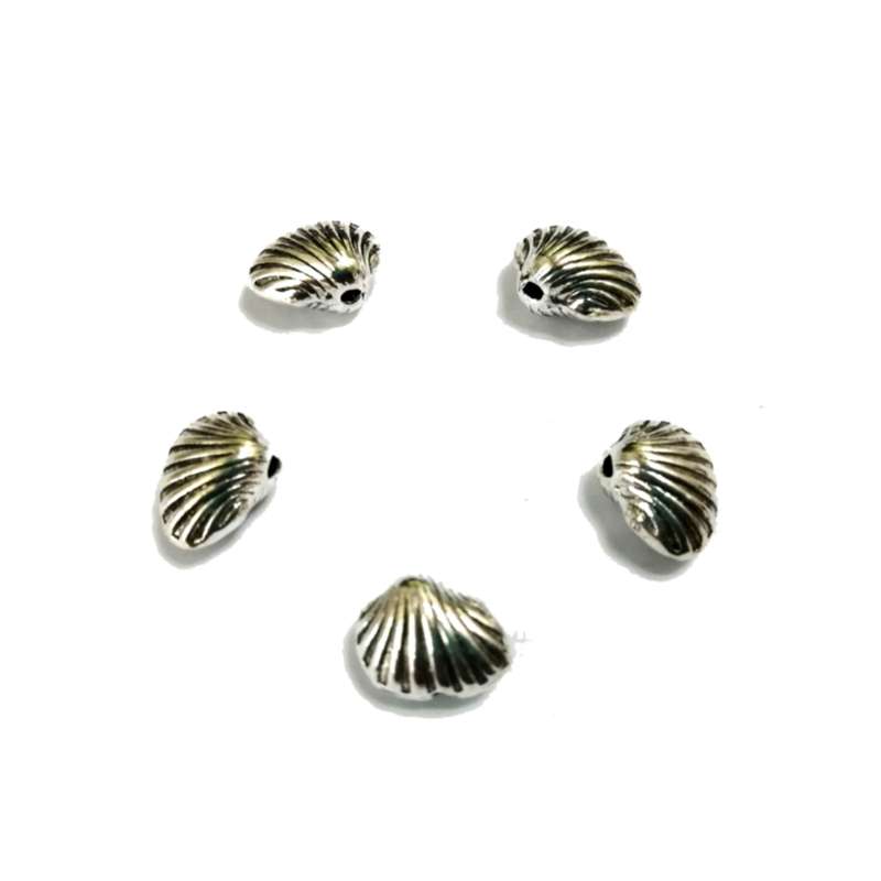 Beads / Metal Beads - 5pcs   - 10mm - massive full body shell / Beads for crafting