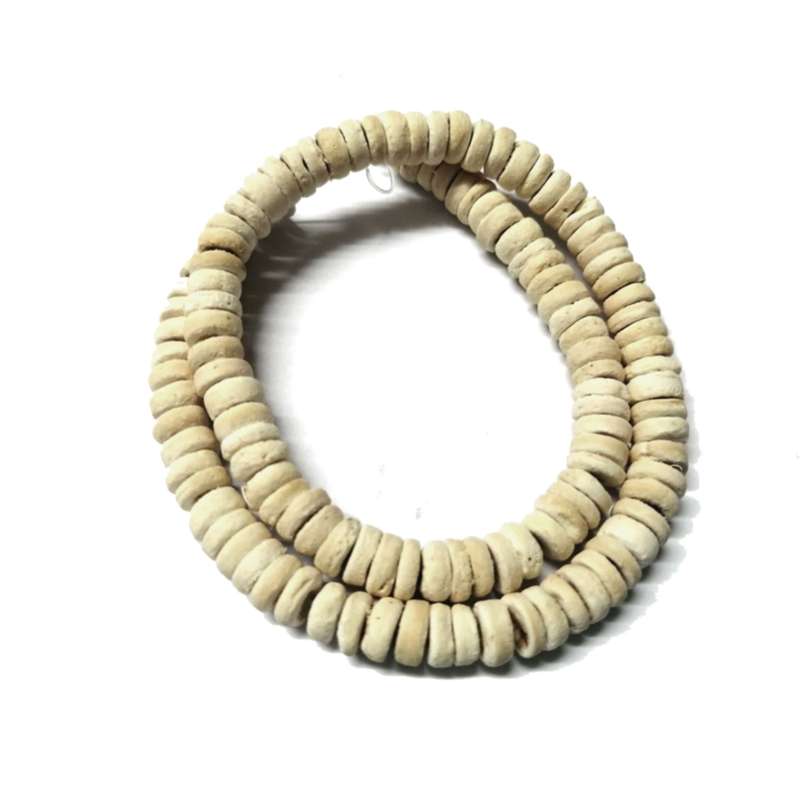 Beads / Coconut Wooden Beads - CREME -8mm- String +/-38cm / Beads for crafting