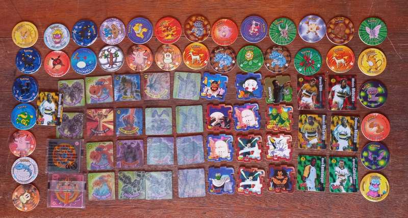 Mixed lot of tazos