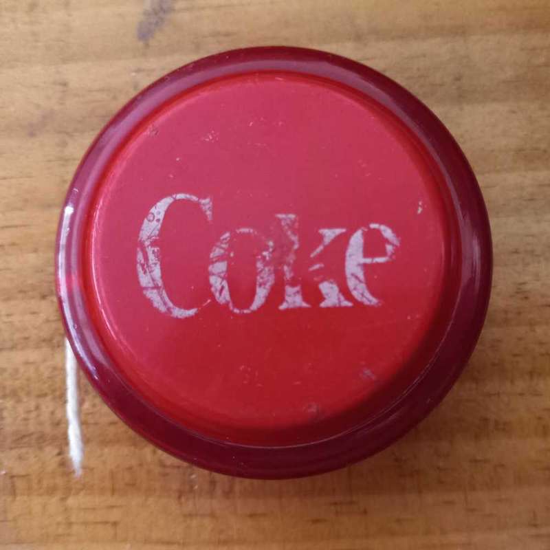 Old 1985 Coca Cola Yo-yo