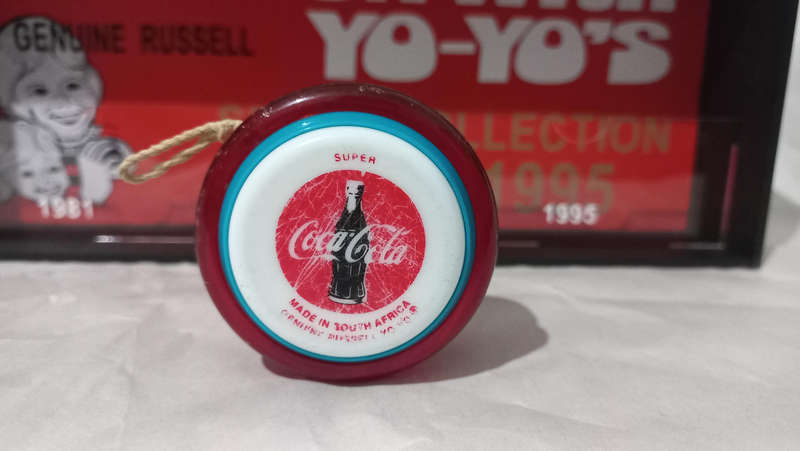 Vintage Coca Cola yoyo's