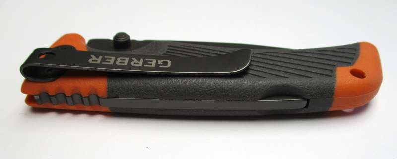 Gerber BG Bear Grylls Survival / camping / hiking folding knife