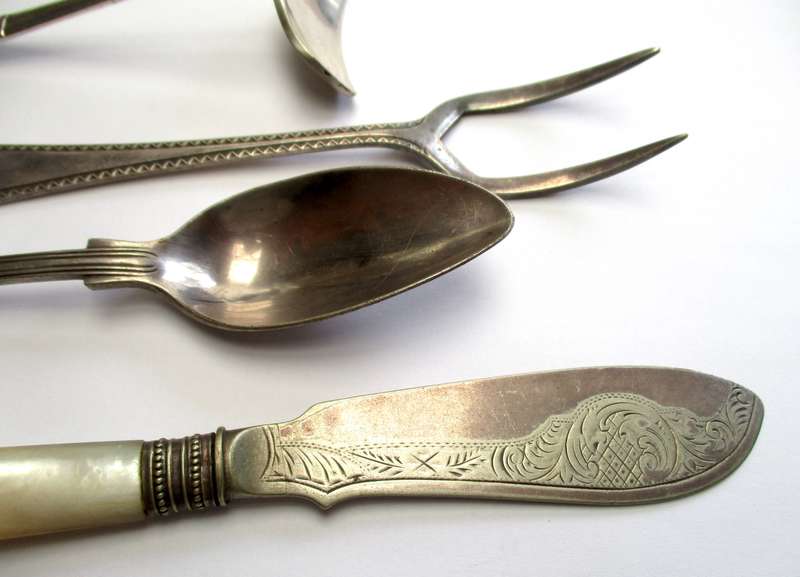 Lot - Antique - vintage EPNS cutlery