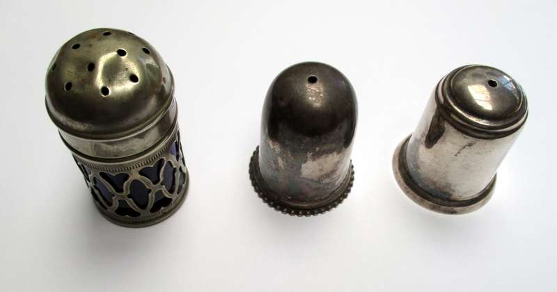 Antique / vintage lot - salt shakers - EPNS