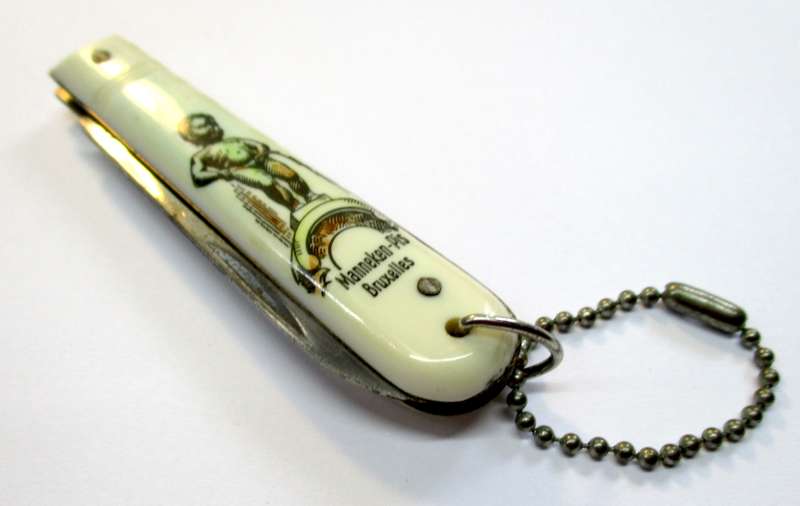 Vintage pocket knife / Brussels - Belgium tourism - Manneken-Pis Bruxelles