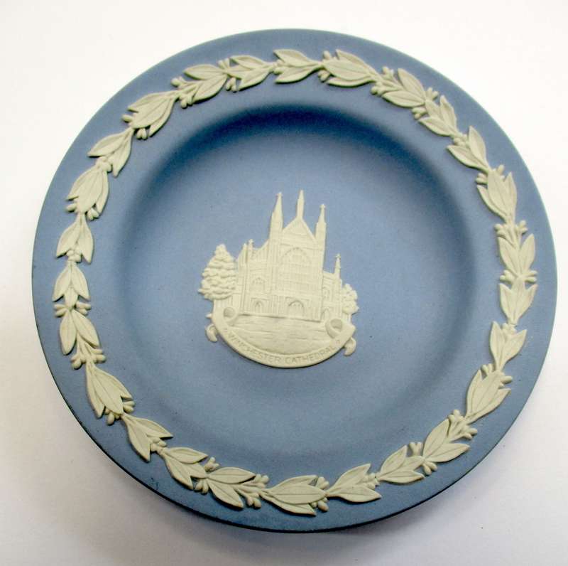 Blue Wedgewood - Winchester Cathedral - Pin dish