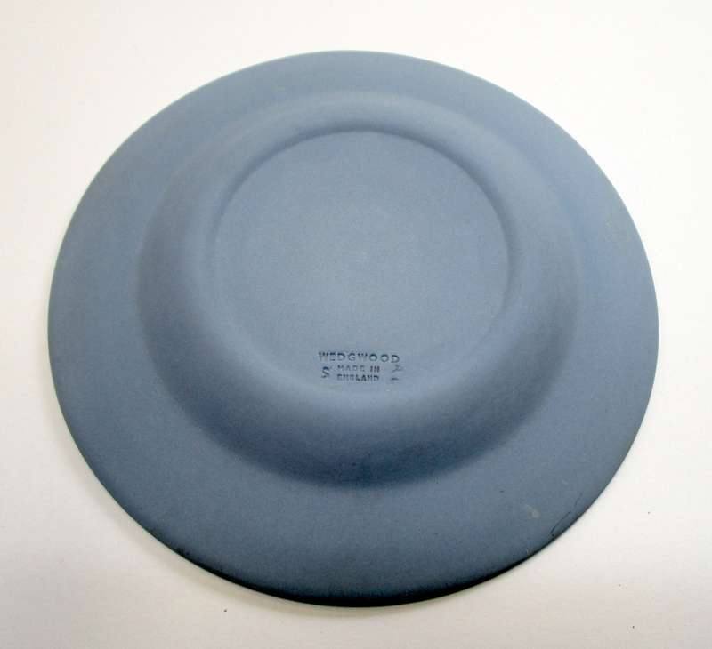 Blue Wedgewood - Winchester Cathedral - Pin dish