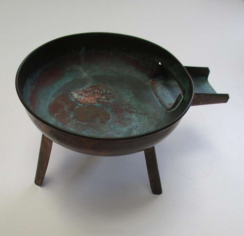 Antique / vintage copper melting pot ? Butter / lard ?