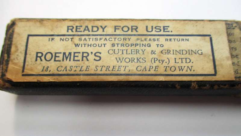 Antique / vintage - Empty Cut Throat Razor Box - Bismarck