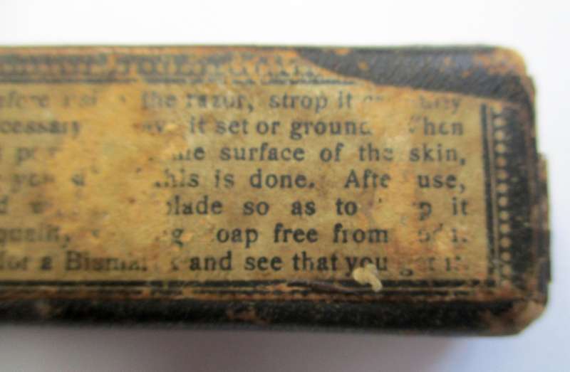 Antique / vintage - Empty Cut Throat Razor Box - Bismarck