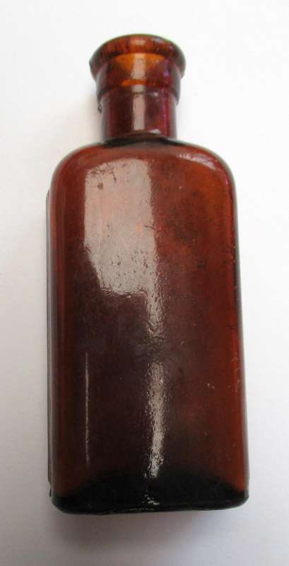 Vintage Amber Poison Bottle / Vergif bottle  - Talana