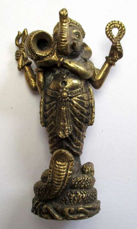 Small brass Ganesha Statue / Shrine Deity