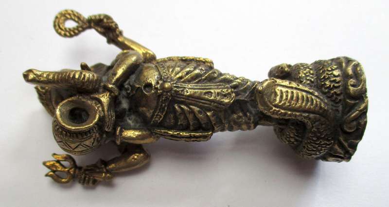 Small brass Ganesha Statue / Shrine Deity