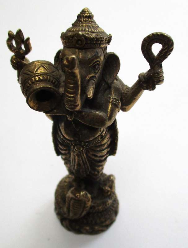 Small brass Ganesha Statue / Shrine Deity