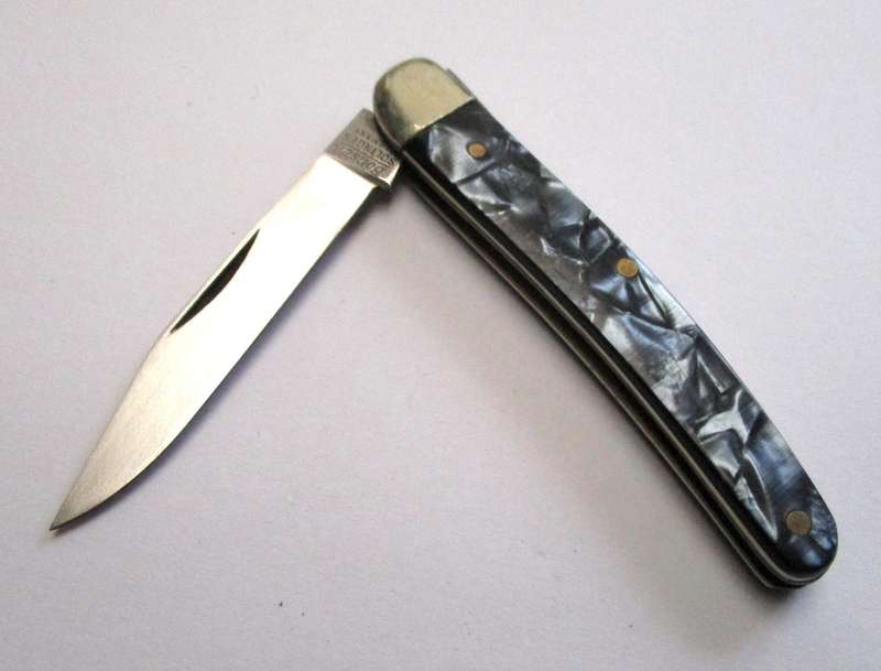 Bonsa Dog Leg pocket knife, small. Made in Solingen, Germany.