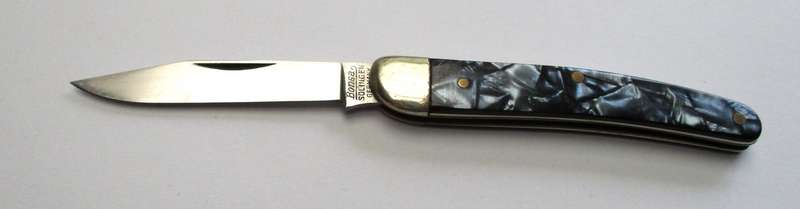 Bonsa Dog Leg pocket knife, small. Made in Solingen, Germany.