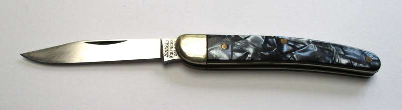 Bonsa Dog Leg pocket knife, small. Made in Solingen, Germany.