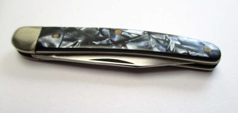 Bonsa Dog Leg pocket knife, small. Made in Solingen, Germany.