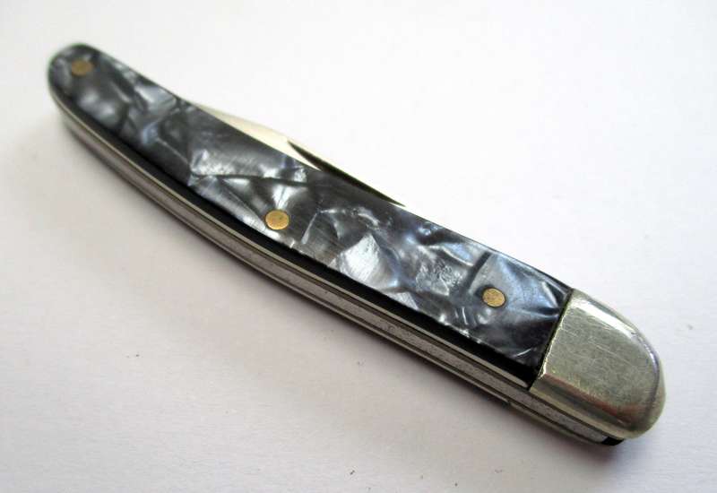 Bonsa Dog Leg pocket knife, small. Made in Solingen, Germany.